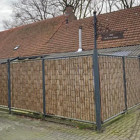 De Roode Leeuw バールレ・ナッサウ
